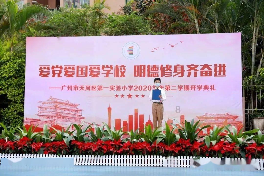 大城市生活的女孩